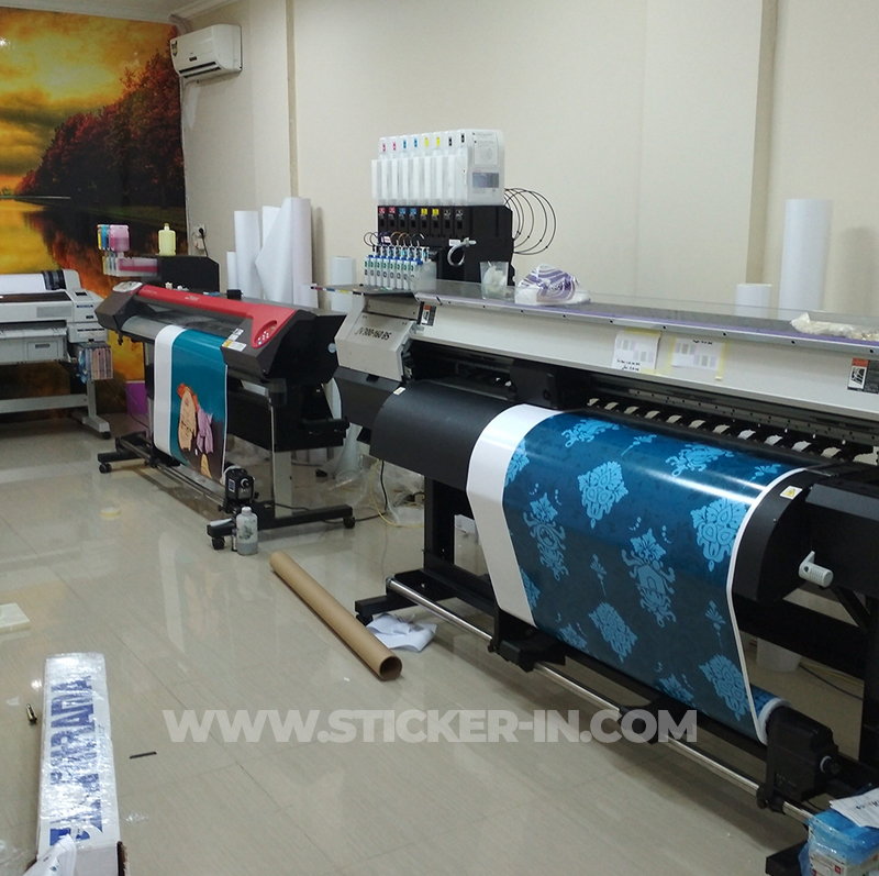 cetak sticker, cetak branding mobil, cetak sticker kaca , cetak sticker dinding